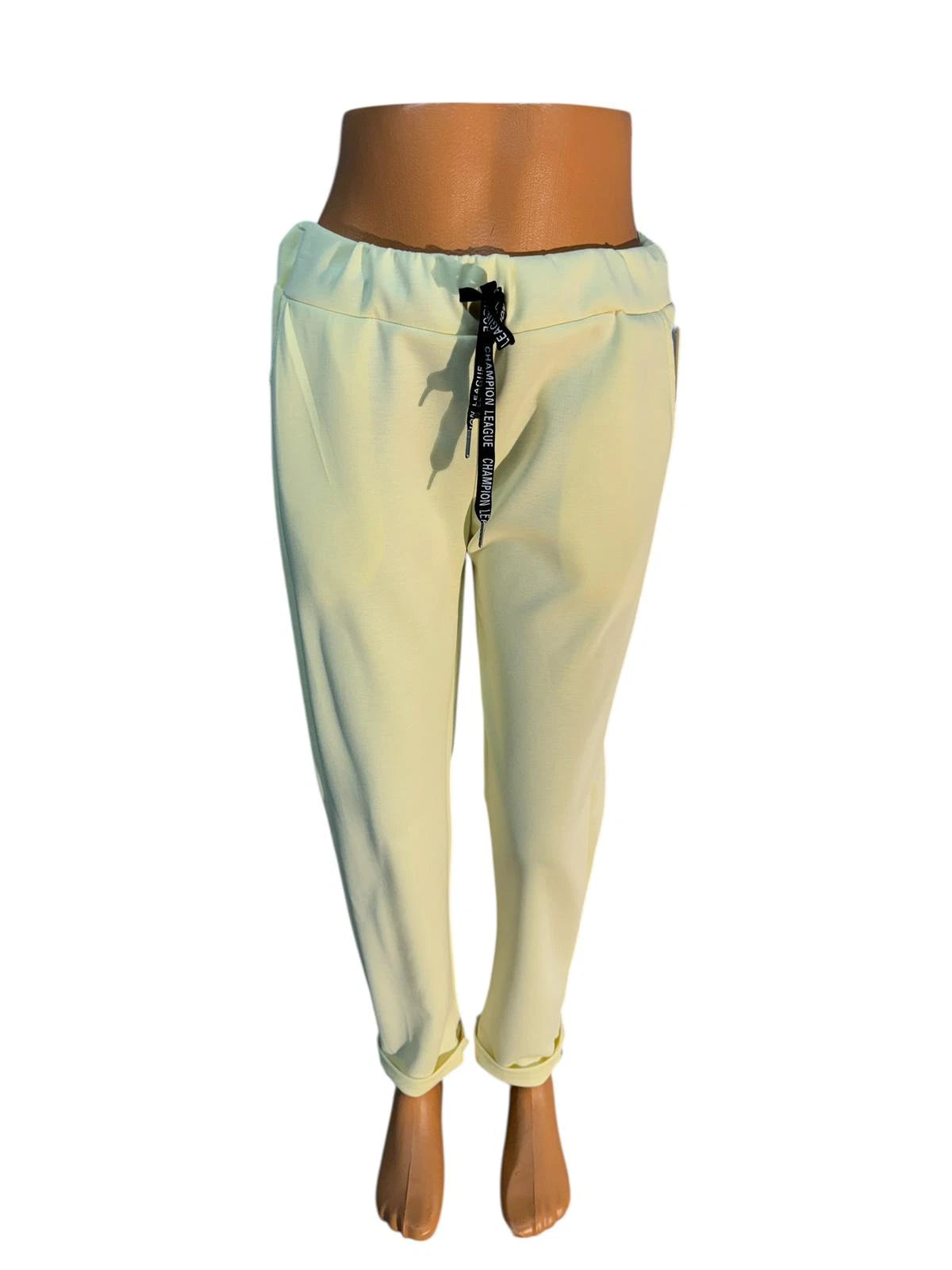 Damen Sommerhose Jogger One Size — elastisch mit Taschen